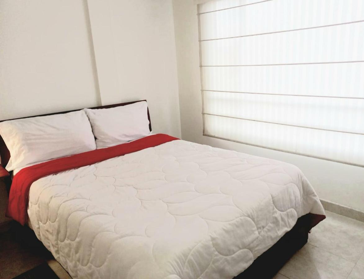 El Eden Bogota Hotel ภายนอก รูปภาพ