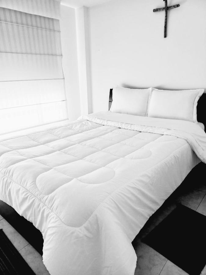 El Eden Bogota Hotel ภายนอก รูปภาพ